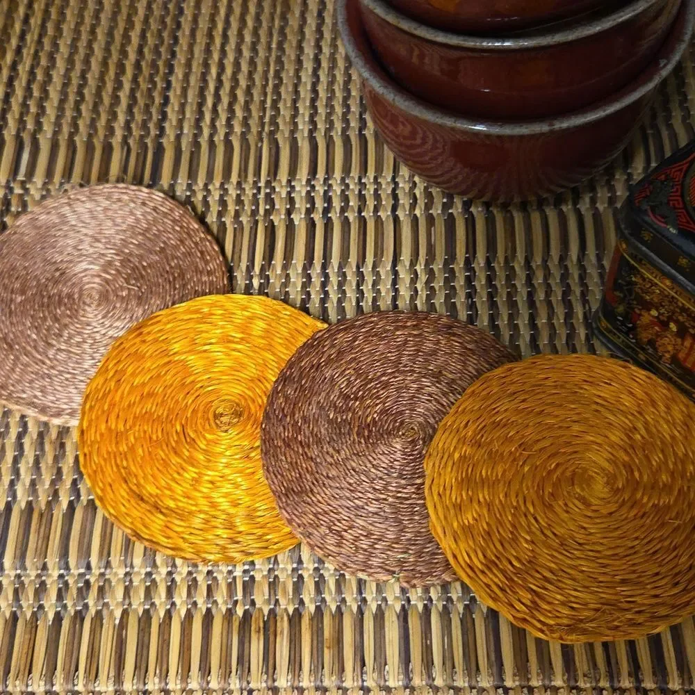 Redwing Japan Saki/Tea‎ Set,wood holder, 4 cups, Bamboo Mat, Coasters